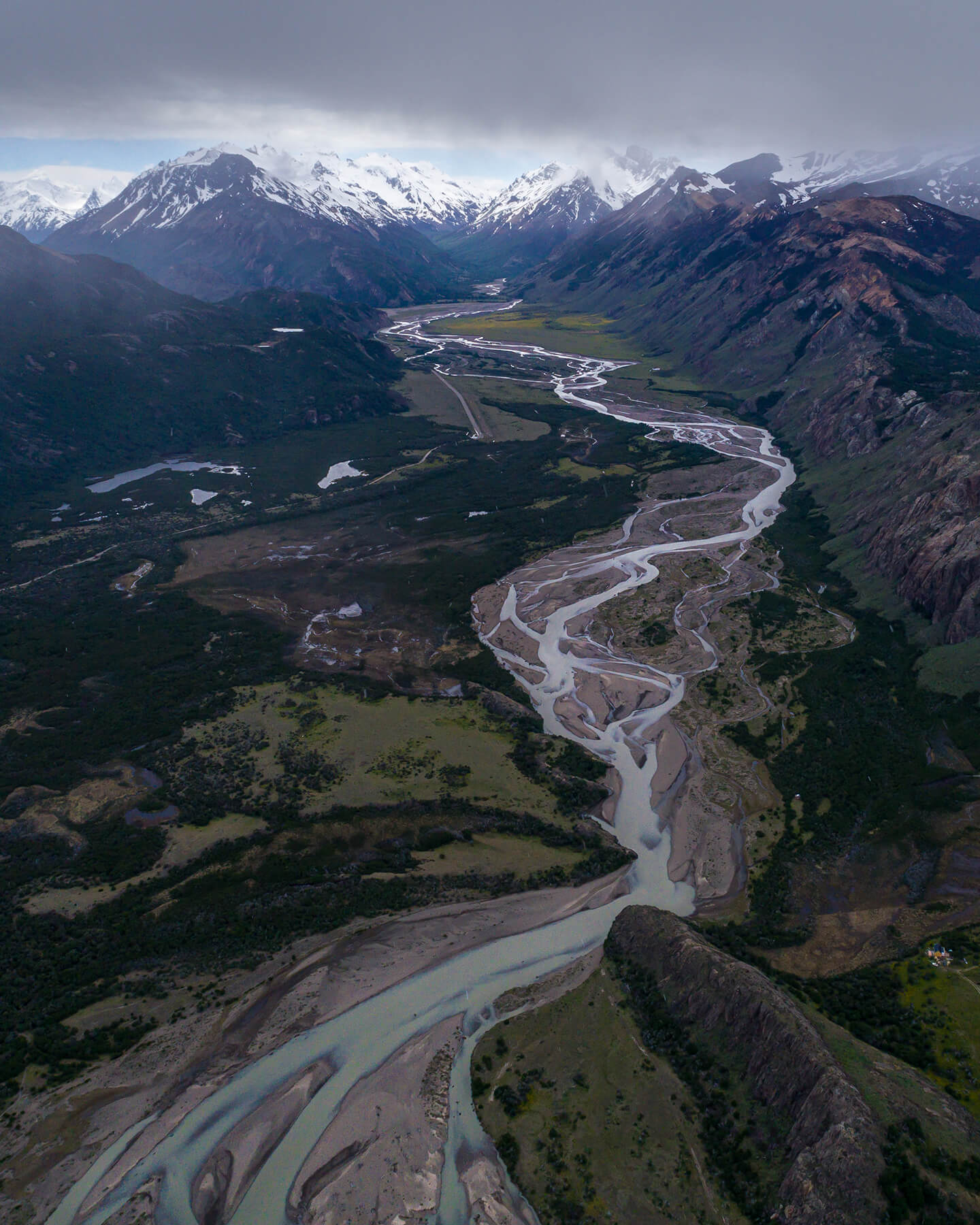 A 10,000-foot view of the Andes range draining into the Las Vueltas River